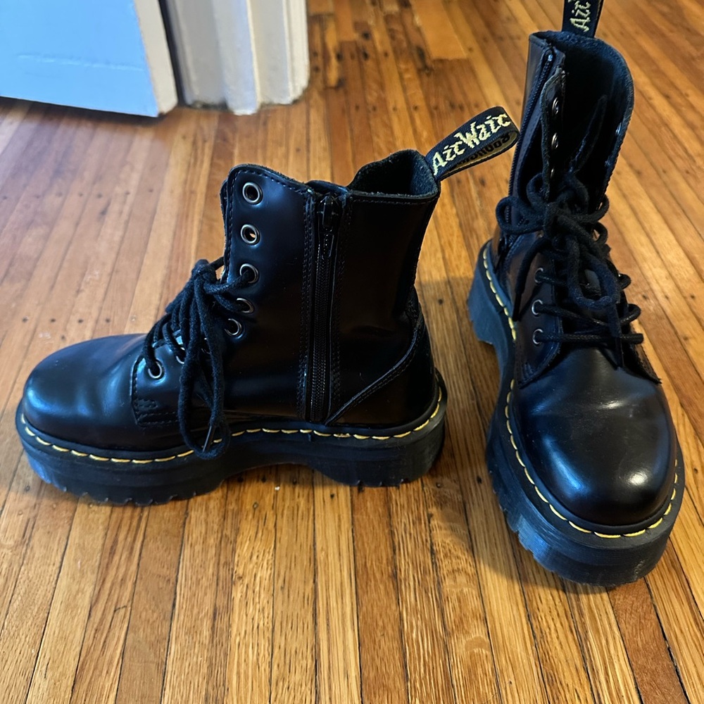 Black platform Dr. Martens - women’s size US 6